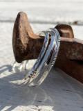 BR-0122/BR-0123/BR-0218 MEN'S EXTRA THIN TRIANGLE BRACELET