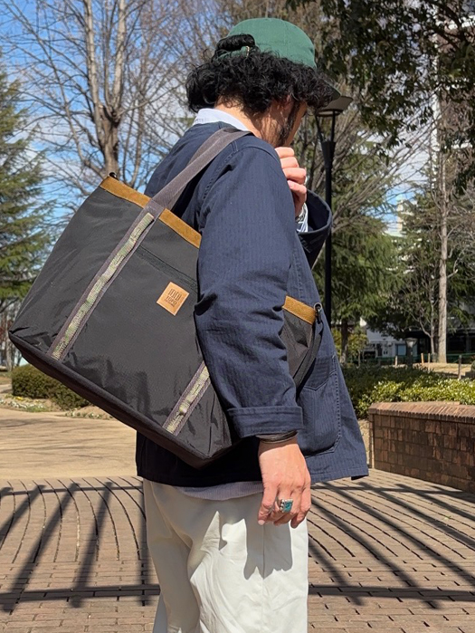 Mountain Utility Tote Bag