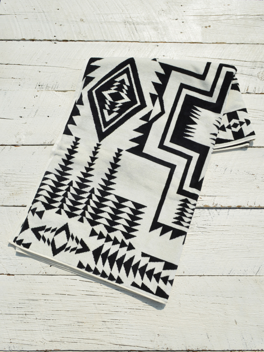 Oversized Jacquard Towels　 (JAPAN LIMITED)