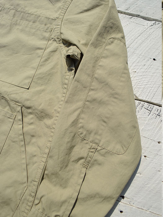 Tree Chopper Bud Half　(Weeds Poplin)