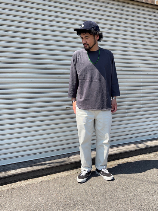 3/4 BASEBALL TEE (Solid)