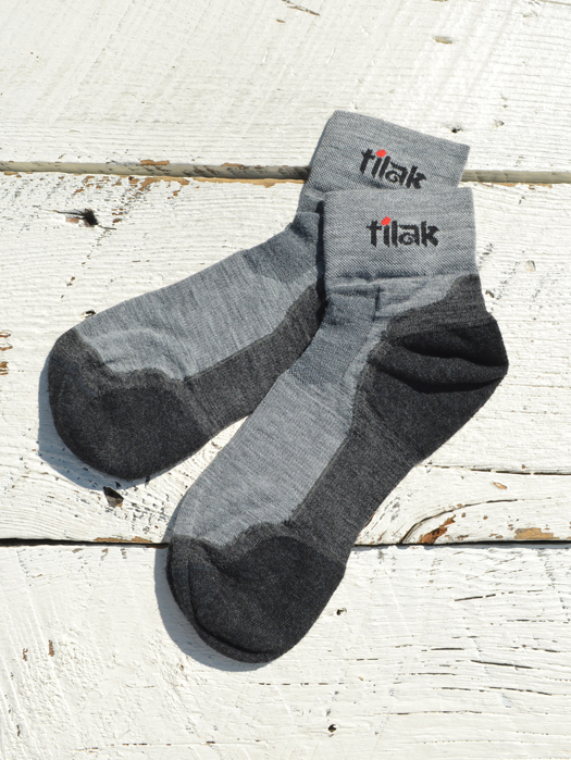 Tilak Socks Mid