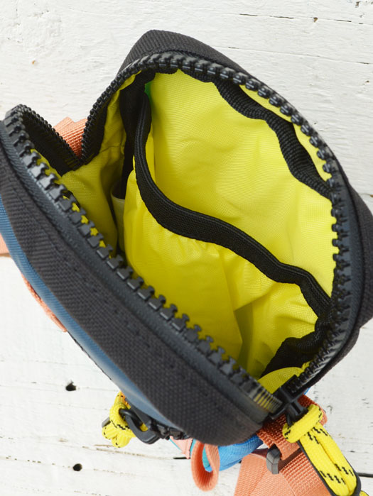 MINI SHOULDER BAG