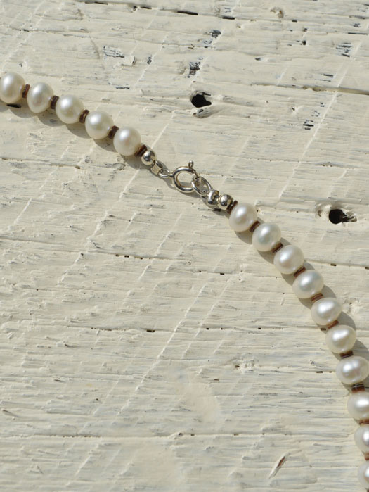 【Colina Yazzie】　Fresh Water Pearl Necklace