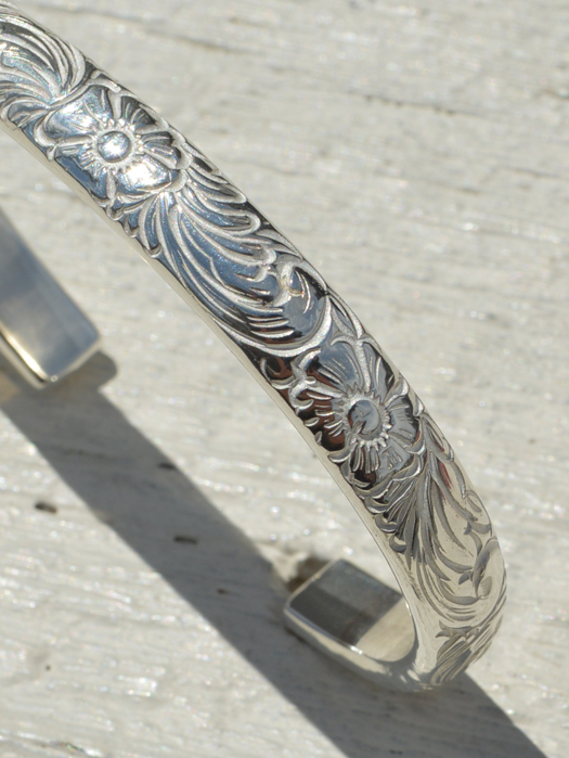 BR-0183 KARAKUSA ROSE BRACELET No. 183 (8mm)