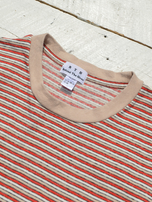 【BTR / Behind The River】 Gordie Border S/S Tee