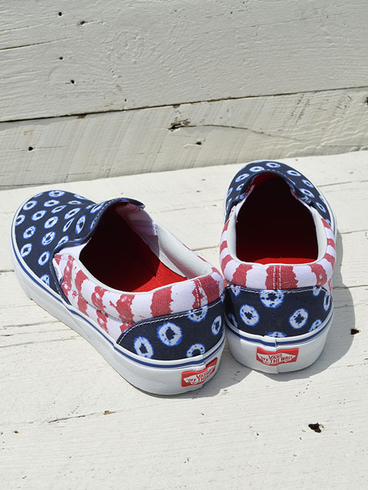 Classic Slip-On　(Dyed Dots & Stripes)