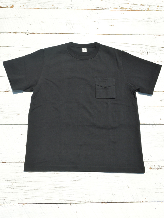 Dotsume Pocket T-Shirt