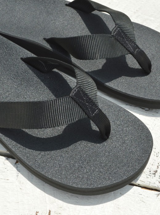 70s Style Retro Sandal