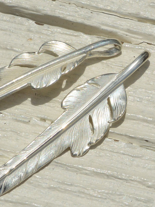 EFNL-0028　KAZEKIRI FEATHER PENDANT No. 28 (S)