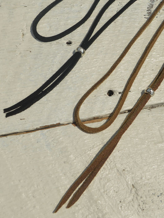 LT-0124　KUDU LEATHER LACE (BEAD END)