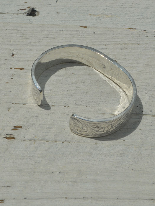 BR-0130 KARAKUSA ROSE BRACELET No.130