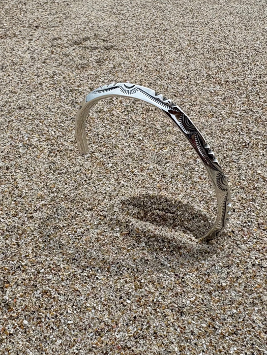 BR-0090/BR-0091　MEN'S THIN TRIANGLE BRACELET　“店頭在庫有り”