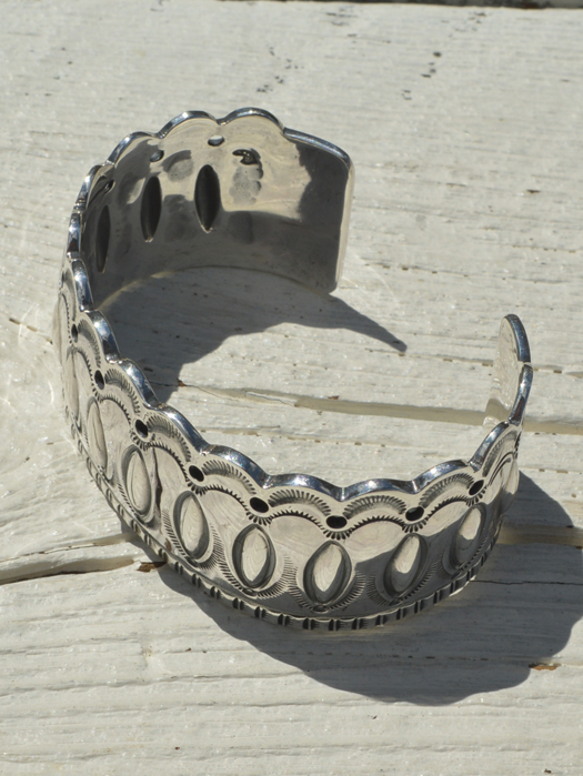 BR-0416 CROWN BRACELET (LEAF)　“Discontinued”