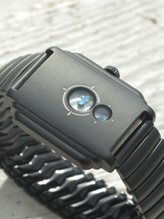 POST Lucky Watch (Stainless Steel)