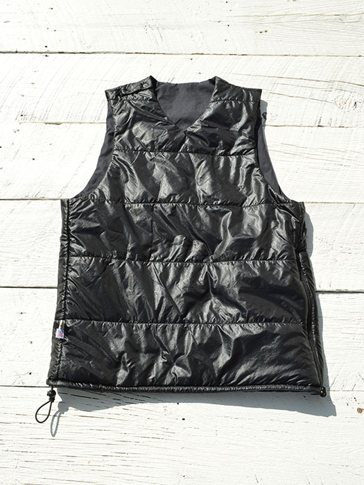 【MONITALY】　Reversible Insulated Vest　(Vancloth)