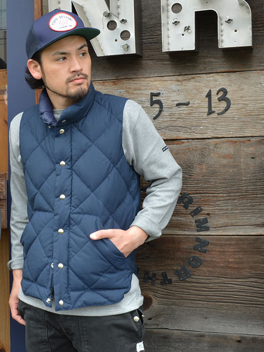 【30% OFF】　NR別注　Round Tail Quilted Italian Vest　(60/40)