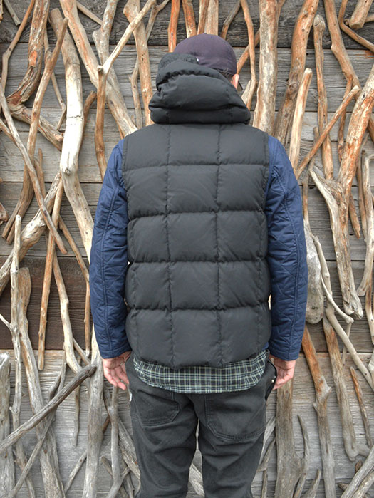 【40% OFF】　Hooded Down Vest　(60/40)　(NR別注)