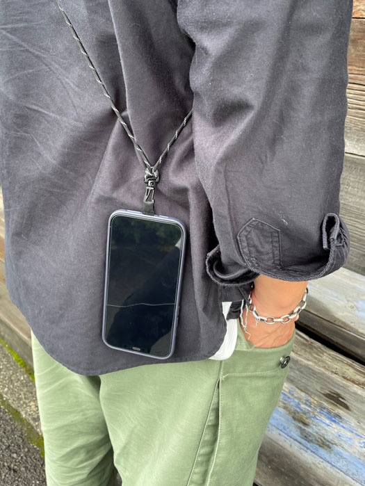 【NOTES】 SMARTPHONE SHOULDER STRAP