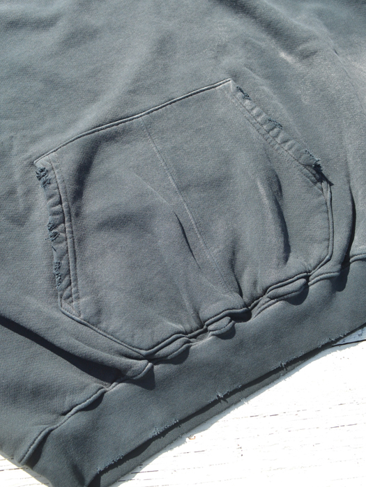 【MOOJI MOOJI】 Oversize Kangaroo Pocket Crew