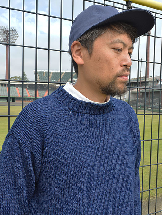 【DECK HAND】　INDIGO COTTON CREW NECK
