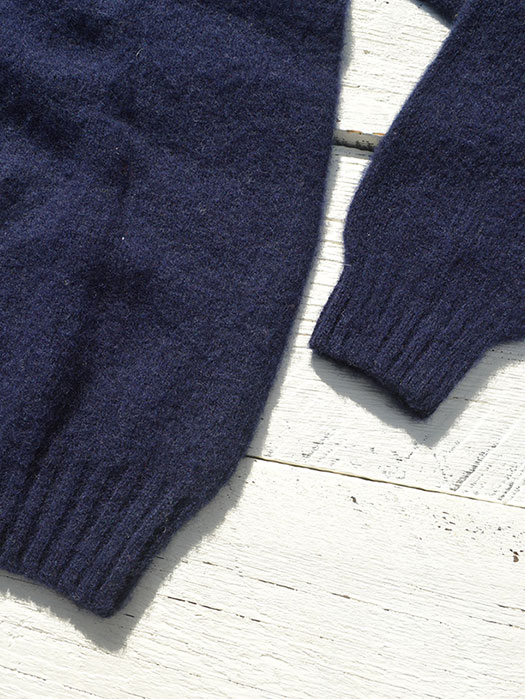 Crew Neck Shetland Sweater (Shaggy)