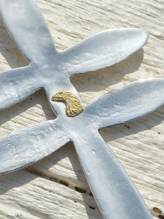 NL-0117　TRIANGLE DRAGONFLY PENDANT