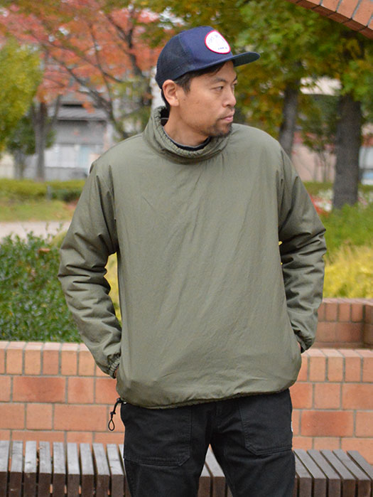 【MONITALY】　Reversible Mock　Neck　Pullover　(Vancloth)　