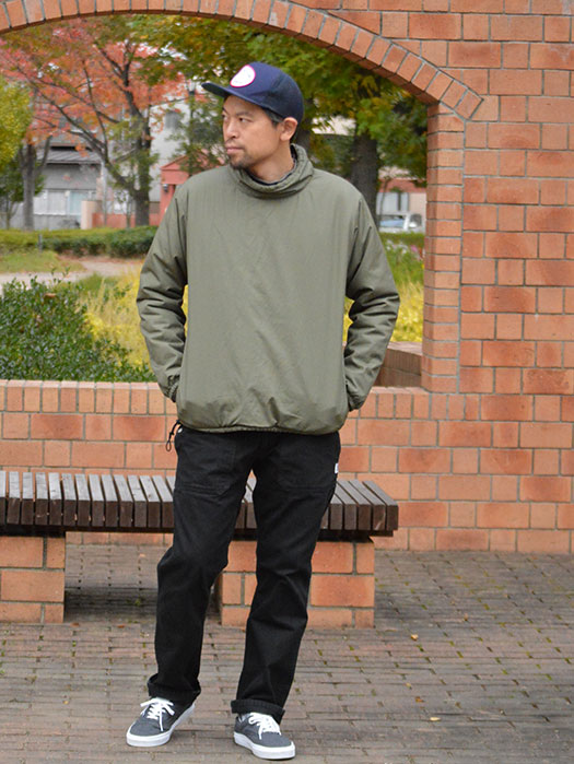 【MONITALY】　Reversible Mock　Neck　Pullover　(Vancloth)