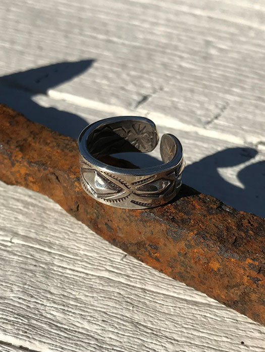 【Ray Adakai】　Double Stamp Ring　Open End　